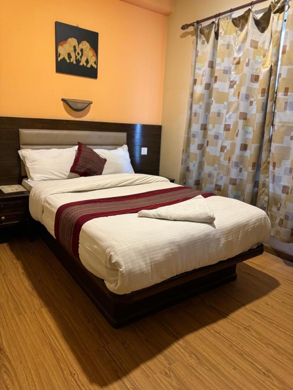 Hotel Namtso Kathmandu Exteriör bild